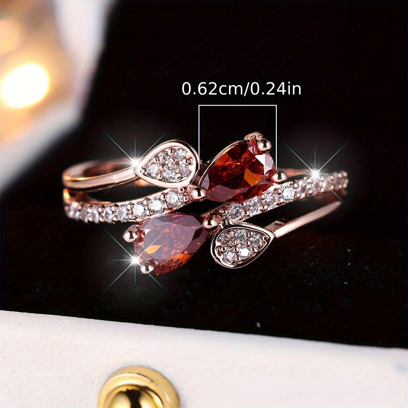 Elegant Luxurious Proposal Engagement Wedding Ring